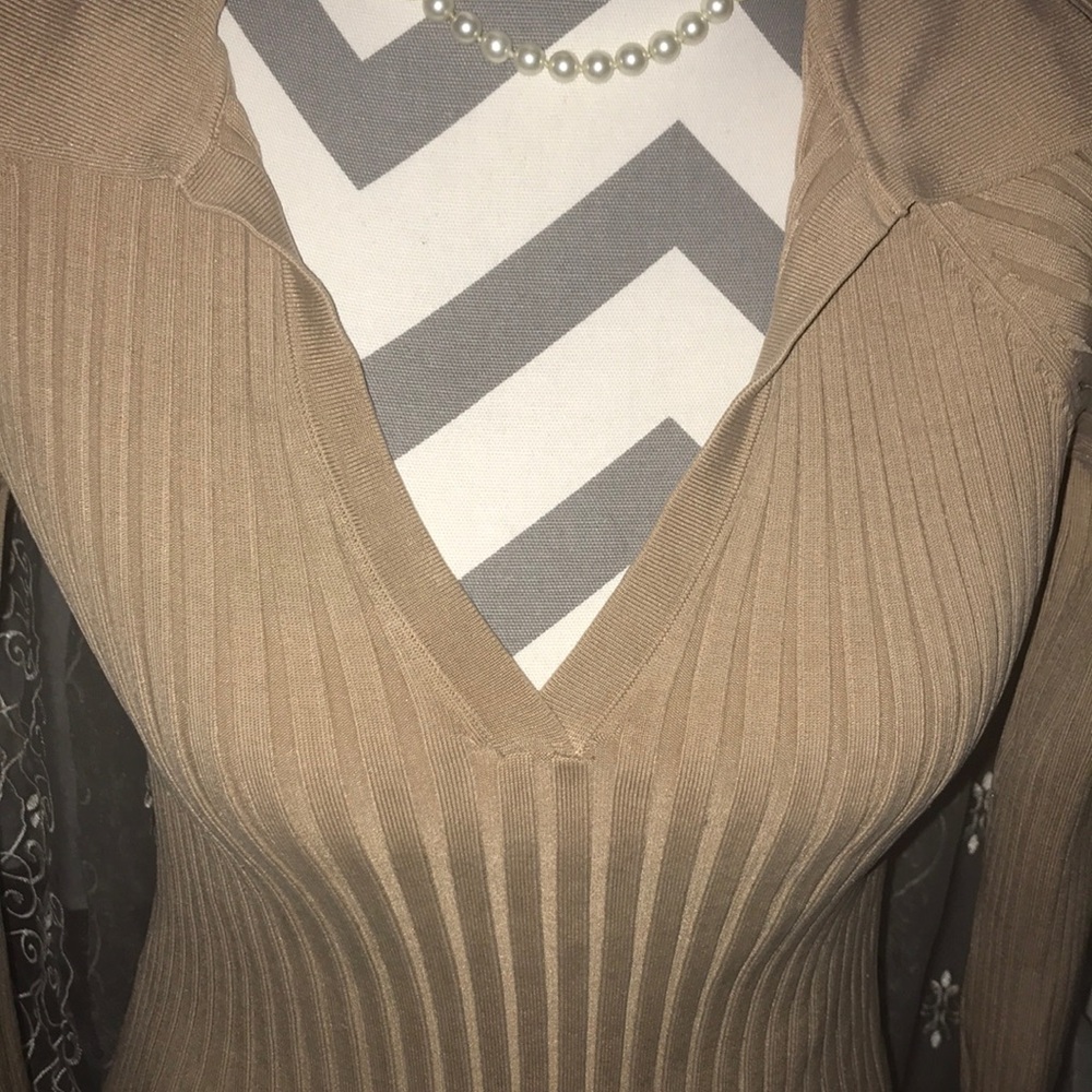 BEBE Ribbed Shirt - Picture 2 of 3